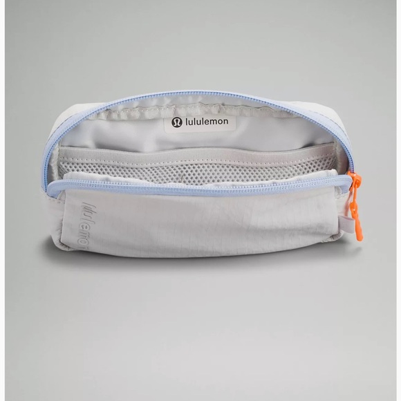 Lululemon Mini Belt Bag-Vapor - Picture 3 of 6